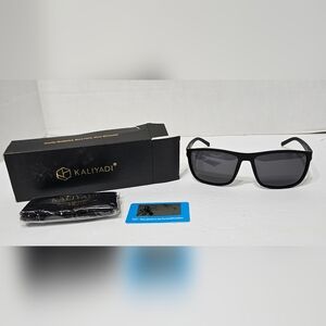 Kaliyadi Men's Sport Sunglasses